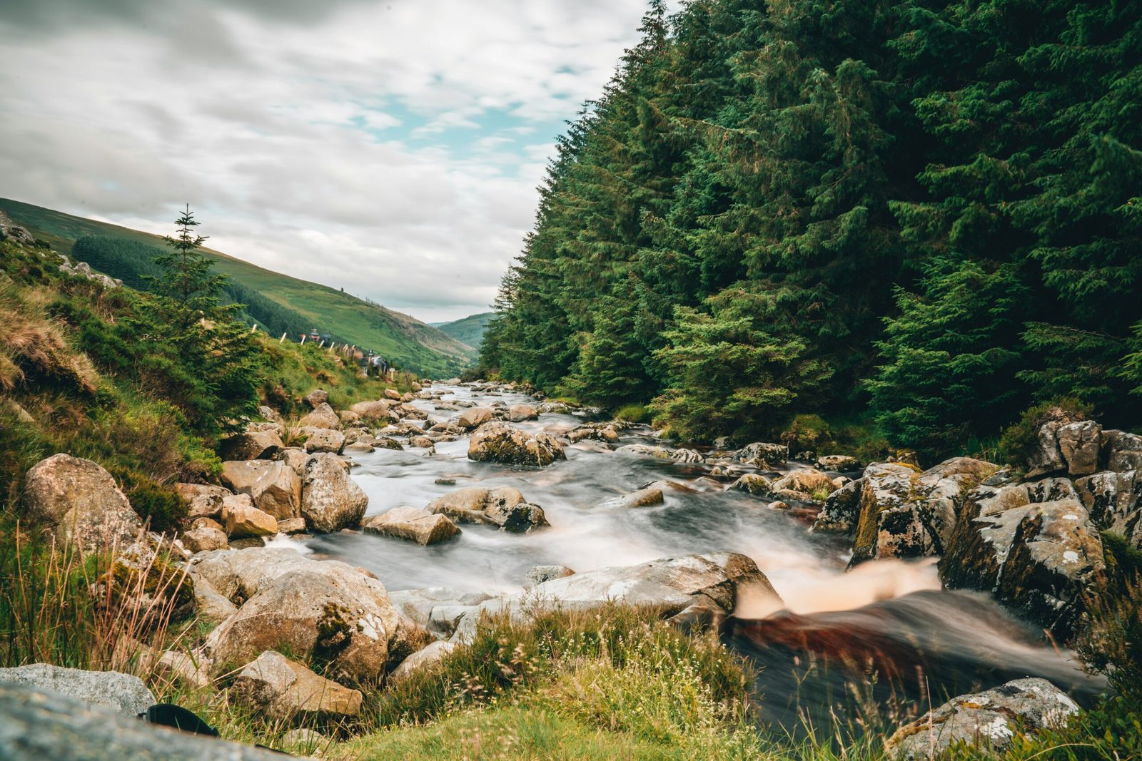 Guided vs Self-Guided Tours: Which Is Right for You?
